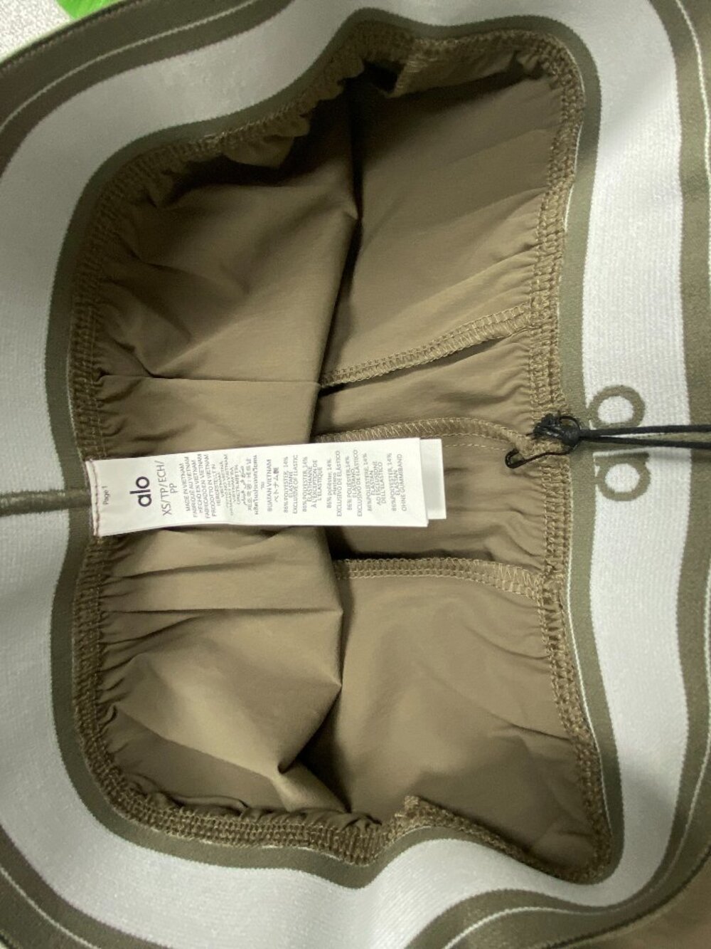 NWT ALO Yoga🌿Suit Up Trousers Olive Wide-Leg Pants 30" Inseam👩‍🌾 - Picture 8 of 8